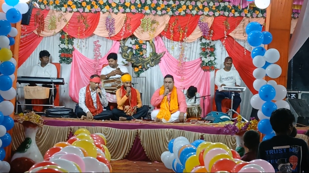 रामसागर जन समिति   द्वारा बड़े ही धूमधाम से कराया गया जागरण।लखनऊ के कलाकारों ने मोहा मन।