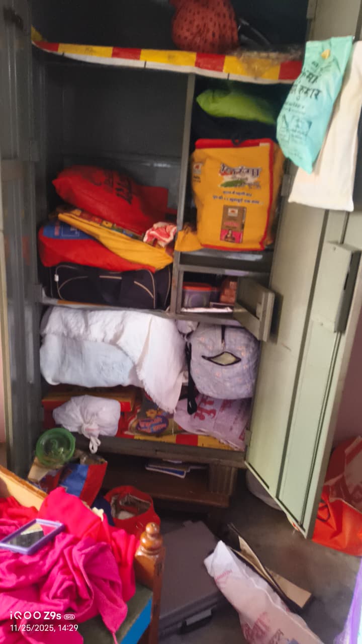 मकान का ताला तोड़कर चोरों ने उड़ाए लाखों के जेवरात, परिवार बहन की शादी में गया था शामिल