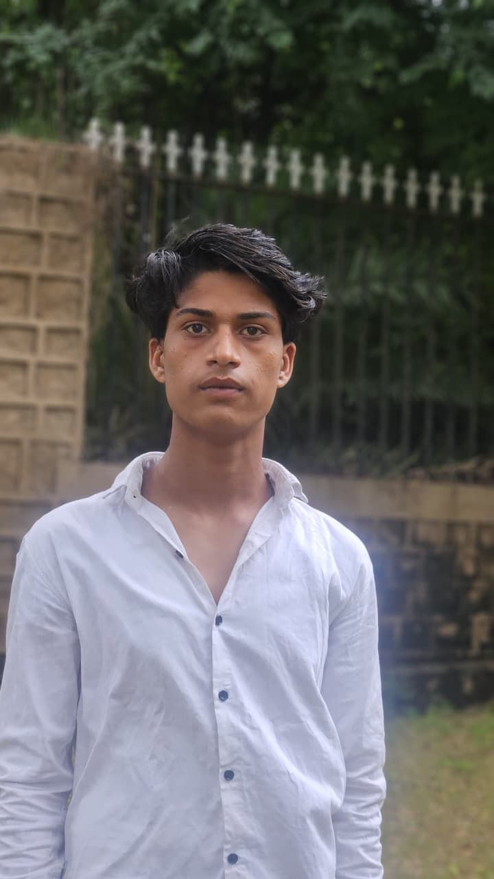 मजदूरी की तलाश में गया किसान का बेटा हादसे का शिकार, दो दिन बाद गांव पहुंचा शव, हर आंख नम