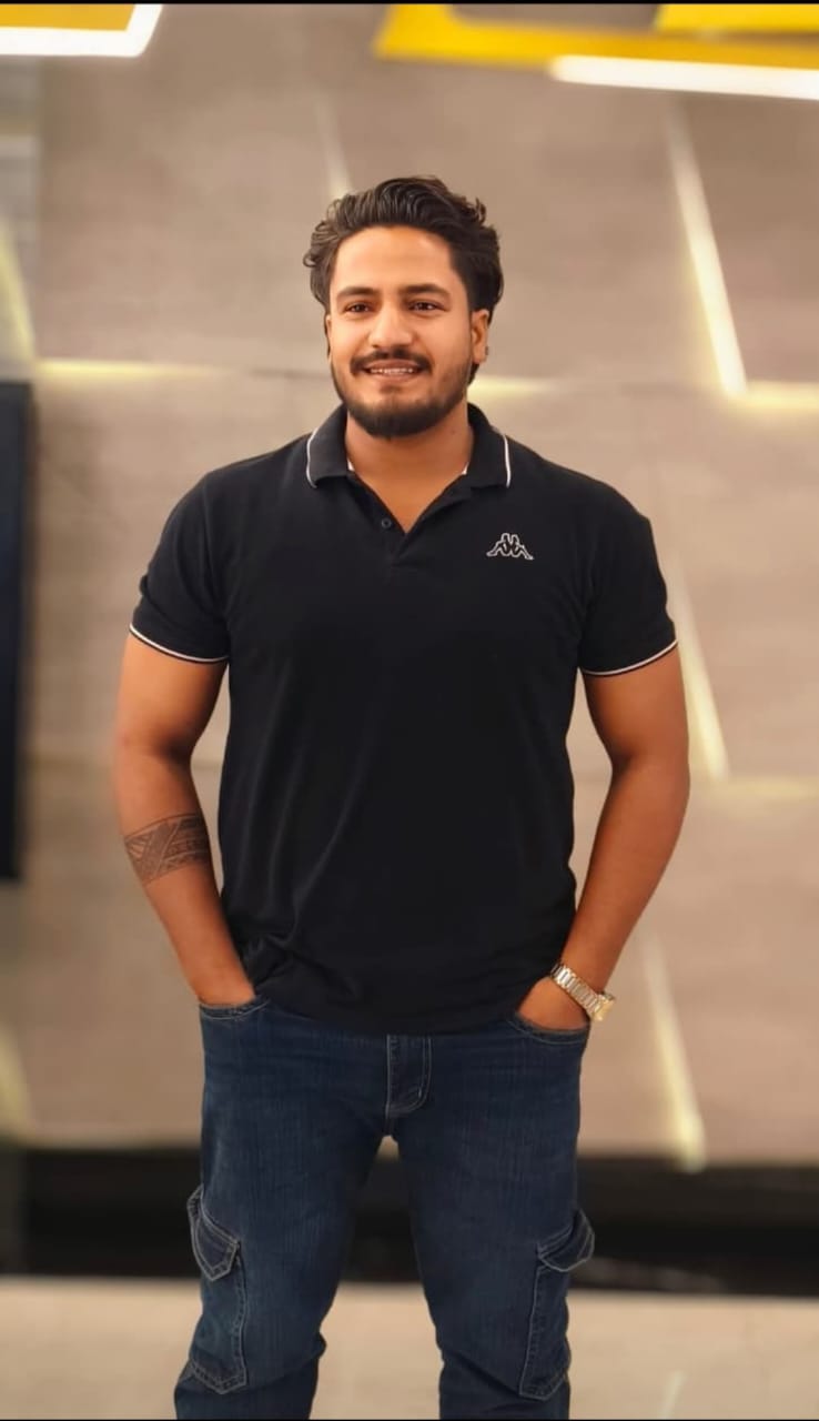 मार्ग हादसे में युवक की दर्दनाक मौत, साथी गंभीर घायल