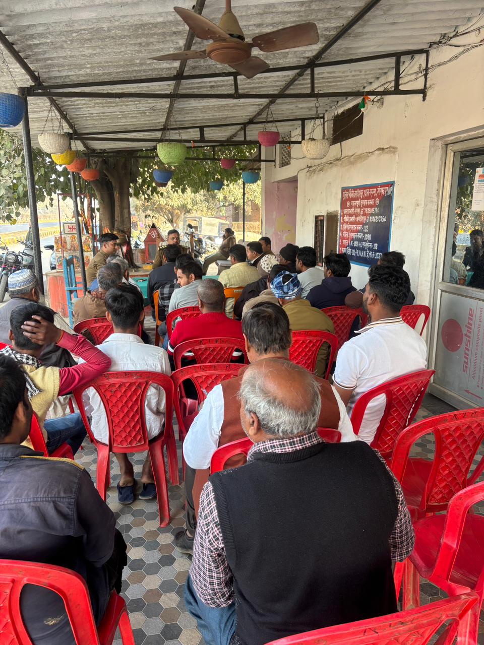 जगदीशपुर चौकी पर पीस कमेटी की हुई बैठक।