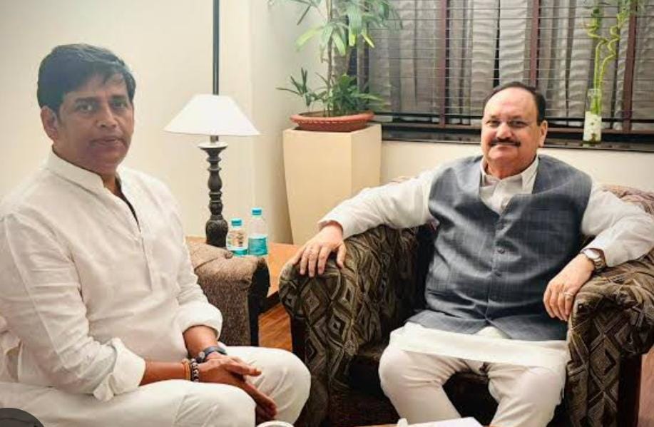 एम्स गोरखपुर के छात्रों का भविष्य सुरक्षित, स्थायी लेखाकार की होगी नियुक्ति : रवि किशन