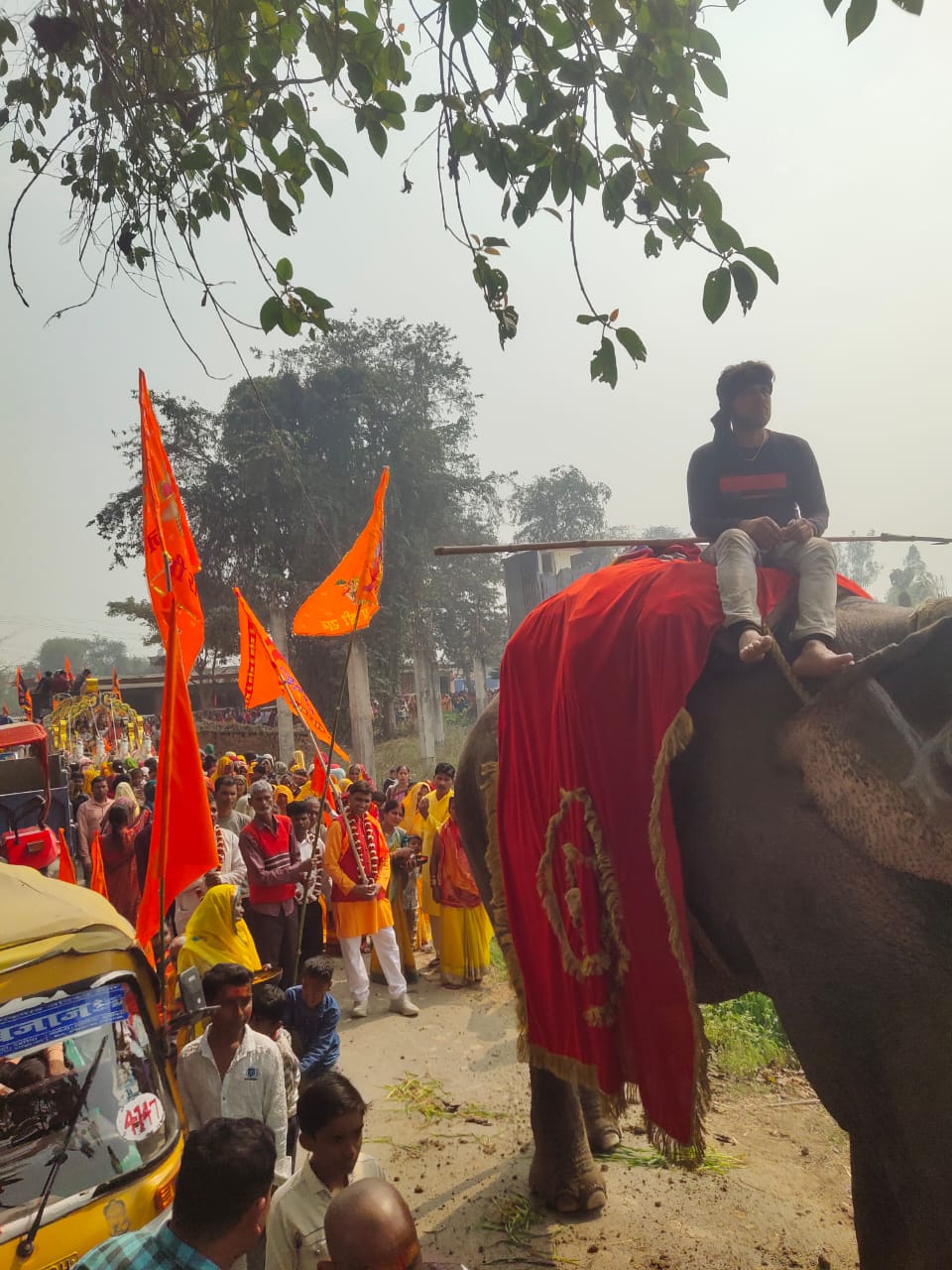  श्री 1008 रुद्र महायज्ञ प्रारंभ, भव्य कलश यात्रा निकाली गई