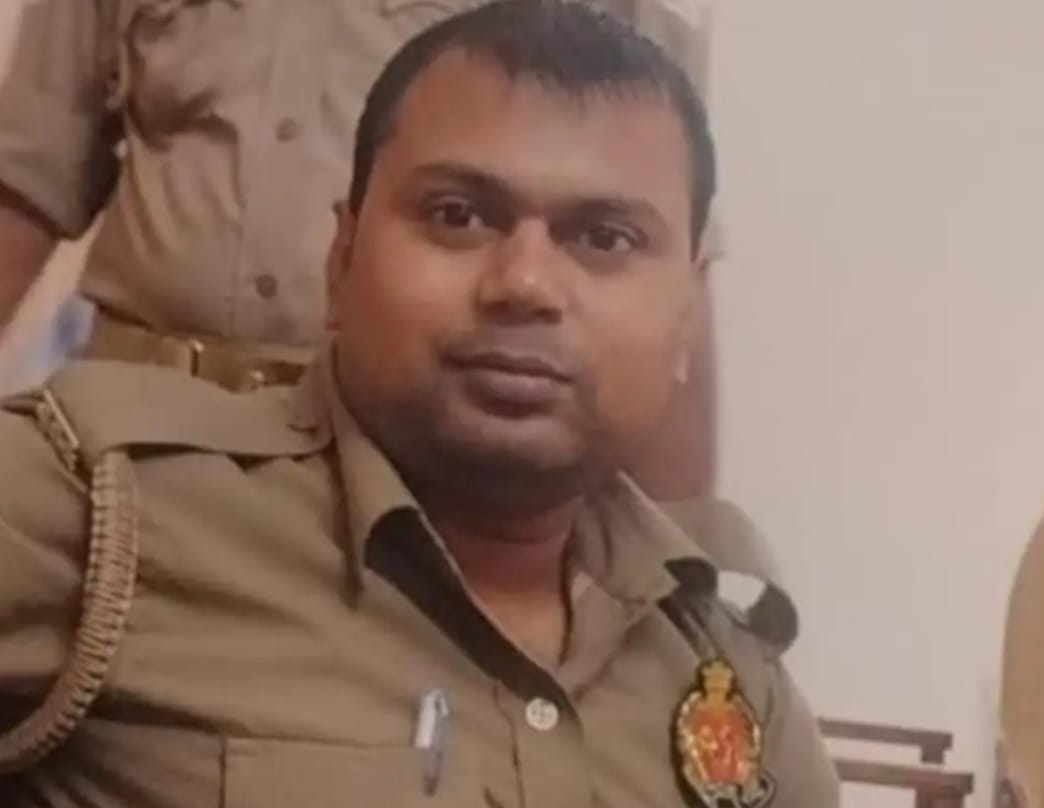 कुसम्ही जंगल में दर्दनाक हादसा: कार की टक्कर से सिपाही की मौत, होली मनाने जा रहे थे घर