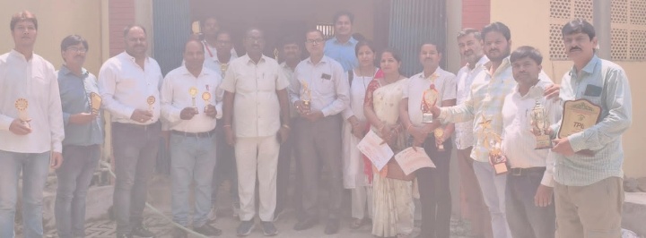 ब्लॉक संसधन केंद्र सरदार नगर के प्रधानाध्यापकों की हुई मासिक बैठक