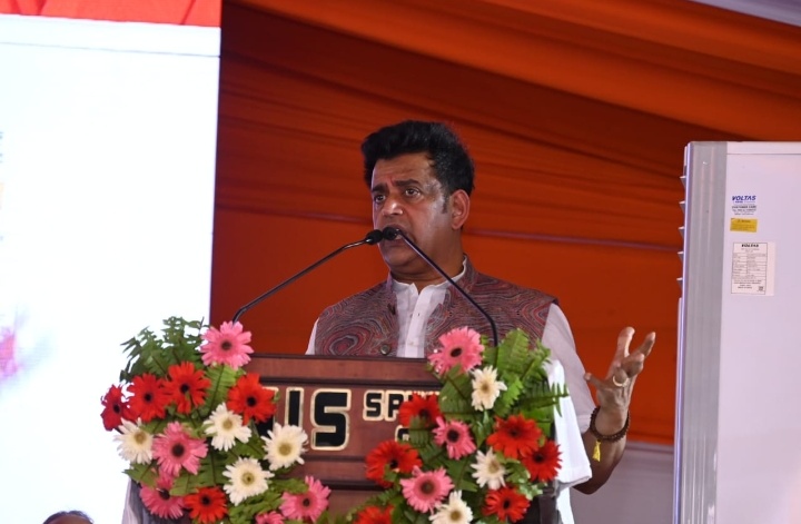 सांसद रवि किशन की पहल से गोरखपुर में खुलेगा प्रौद्योगिक केंद्र, होंगे ये फायदे