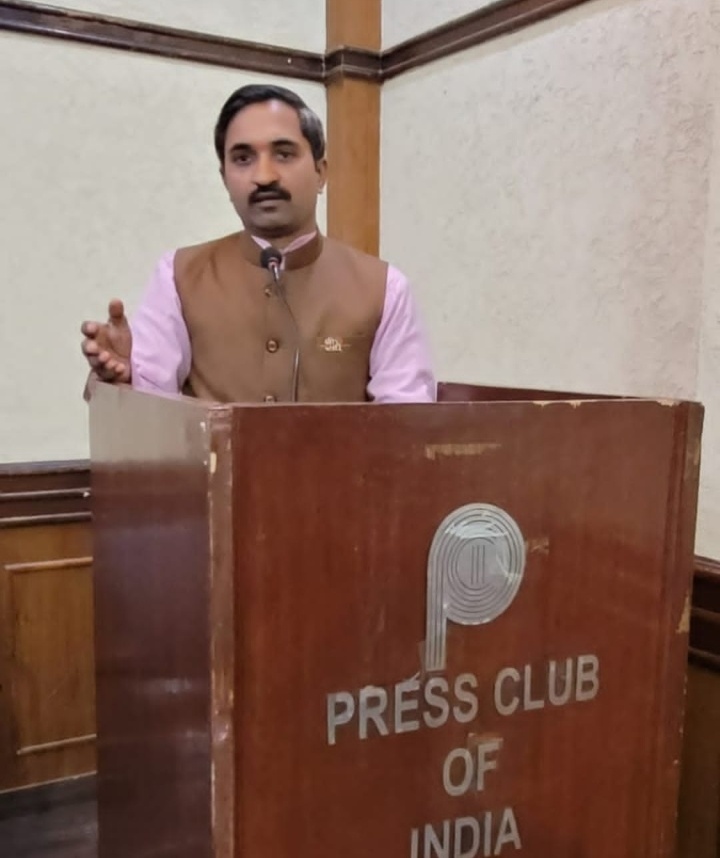डॉ. राजीव मिश्रा - देश में इलेक्ट्रिक वीइकल क्रांति लाने के लिए सामाजिक जागरूकता आवश्यक