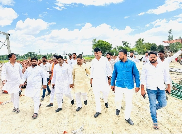 भाजपा के पदाधिकारी ने 9 जुलाई को प्रस्तावित  कार्यक्रम स्थल का किया निरीक्षण