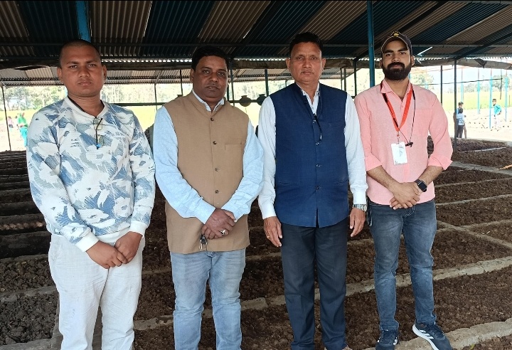 किसानों को उर्वरक नहीं, समाधान चाहिए - प्रीतेश मिश्रा 