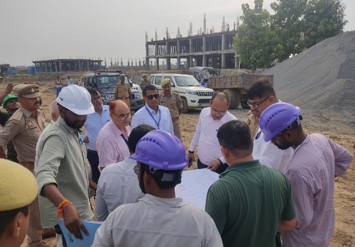 डीजी भवन/ निर्माण ने किया महिला पीएएसी बटालियन व पुलिस प्रशिक्षण केंद्र का निरीक्षण