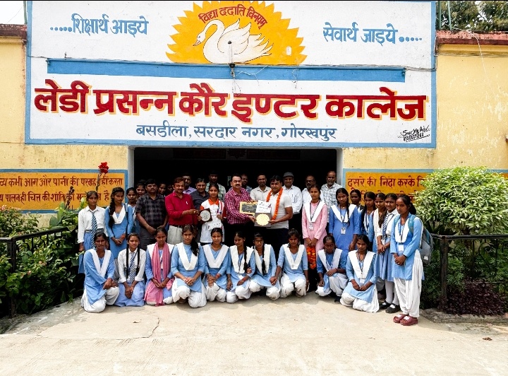 डा.राजकुमार मौर्य व प्रतिभा का हुआ भव्य स्वागत