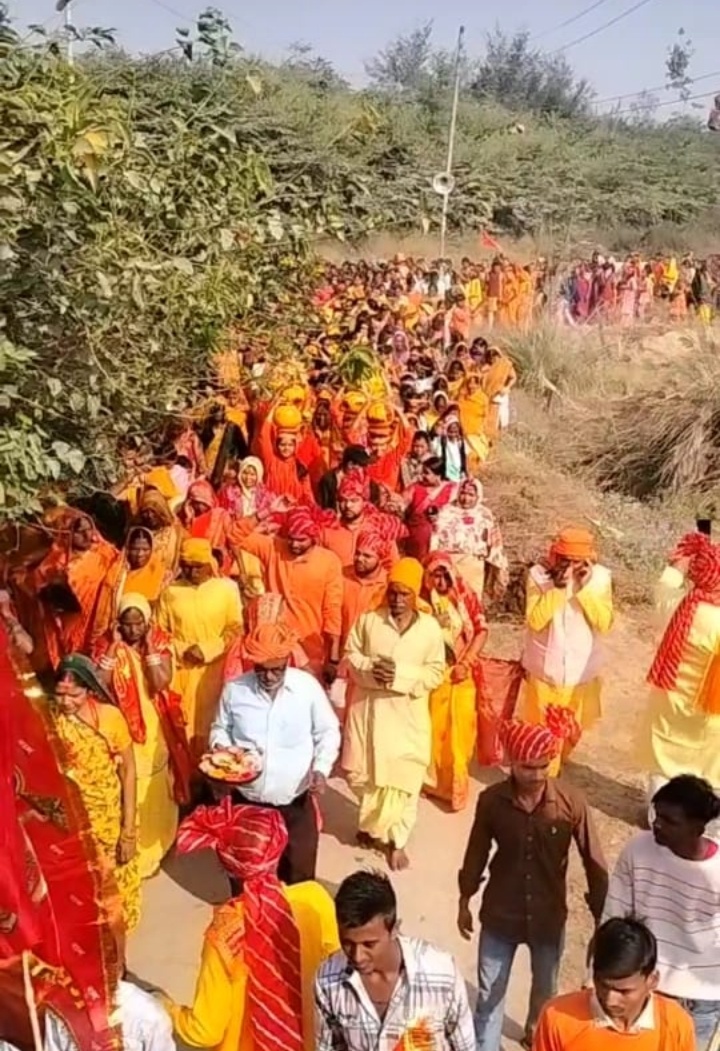 शतचंडी महायज्ञ में उमड़ी आस्था, 501 कन्याओं ने किया पवित्र जलाभिषेक