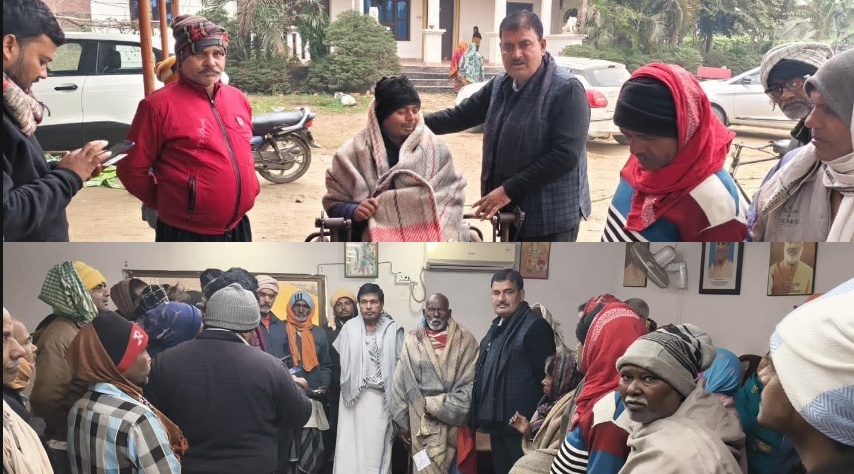 माड़ापार में ठंड से राहत: ग्राम प्रधान ने जरूरतमंदों को बांटे कंबल